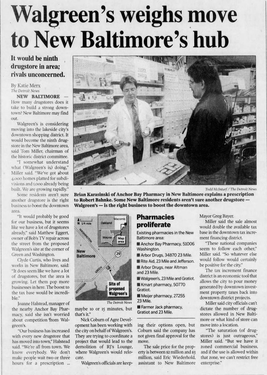 RJs Lounge and Bowling Alley (Bay Lanes) - Nov 15 1998 Article On Razing Of Bowling Alley (newer photo)